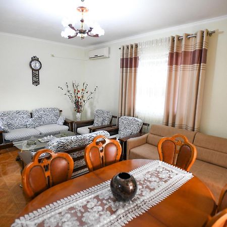 Apartment Darlin เบราท ภายนอก รูปภาพ