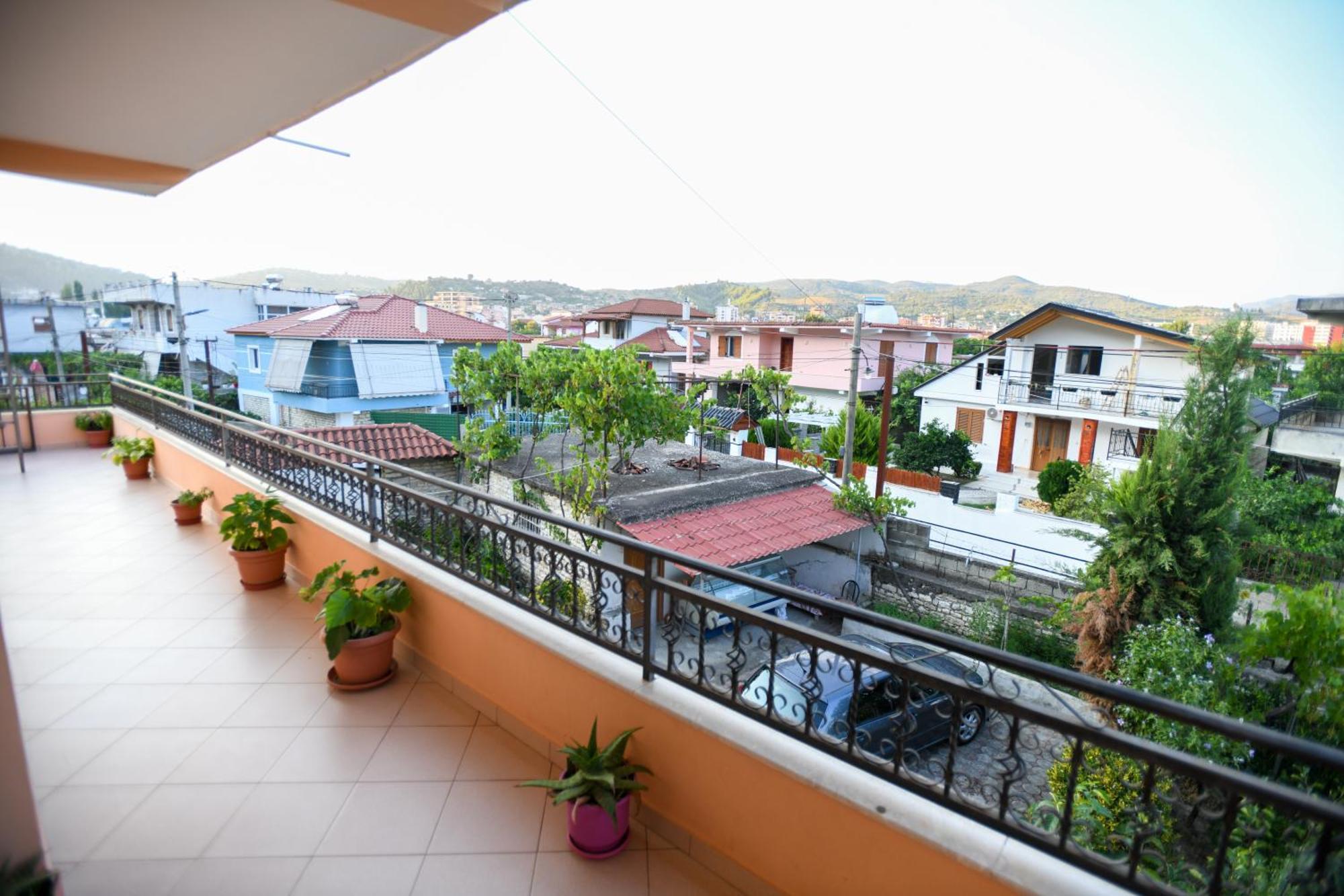 Apartment Darlin เบราท ภายนอก รูปภาพ